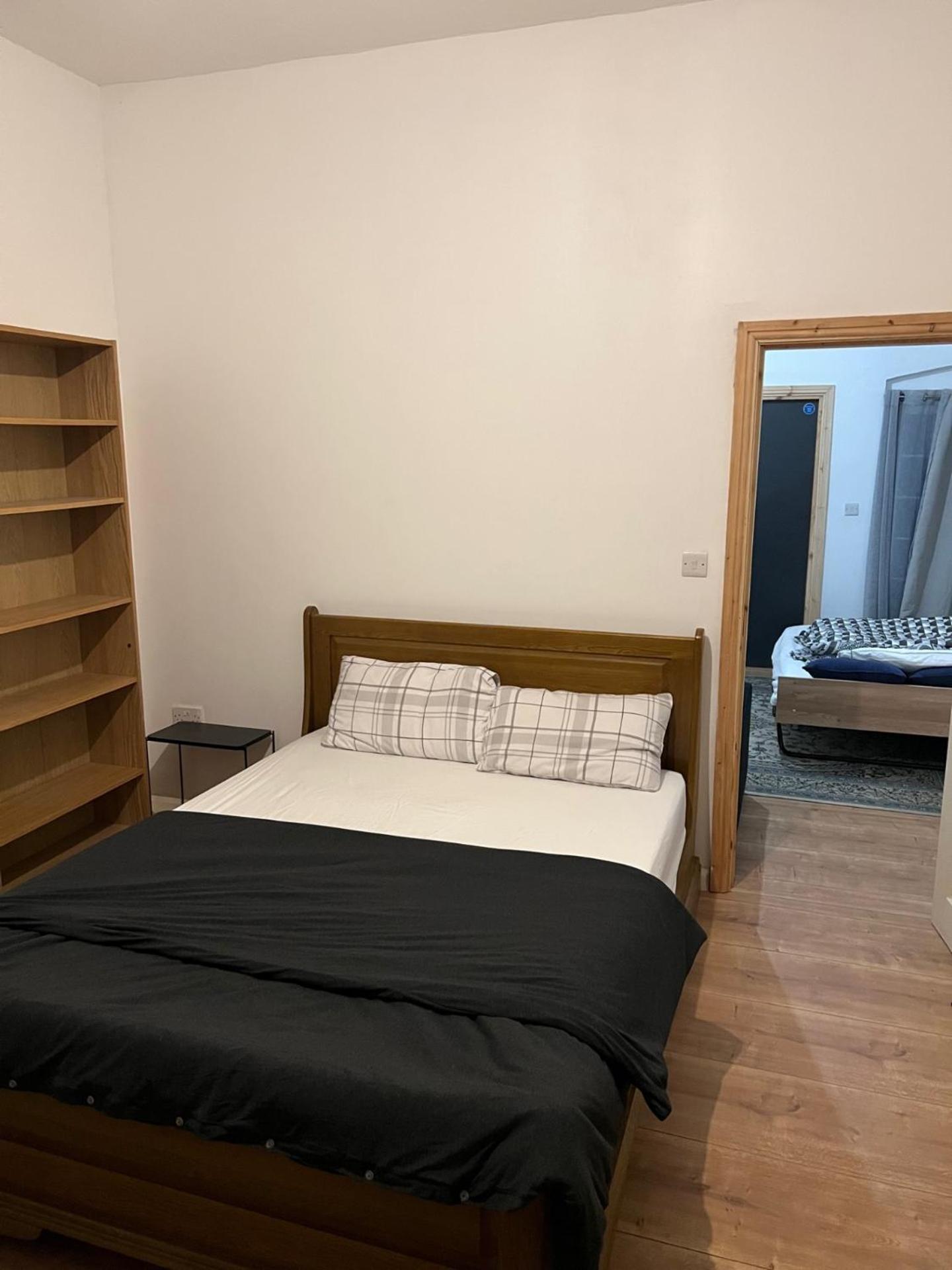 New Flat, Own Bathroom, Sitting Room & Large Bedroom - Walsall Bescot Esterno foto